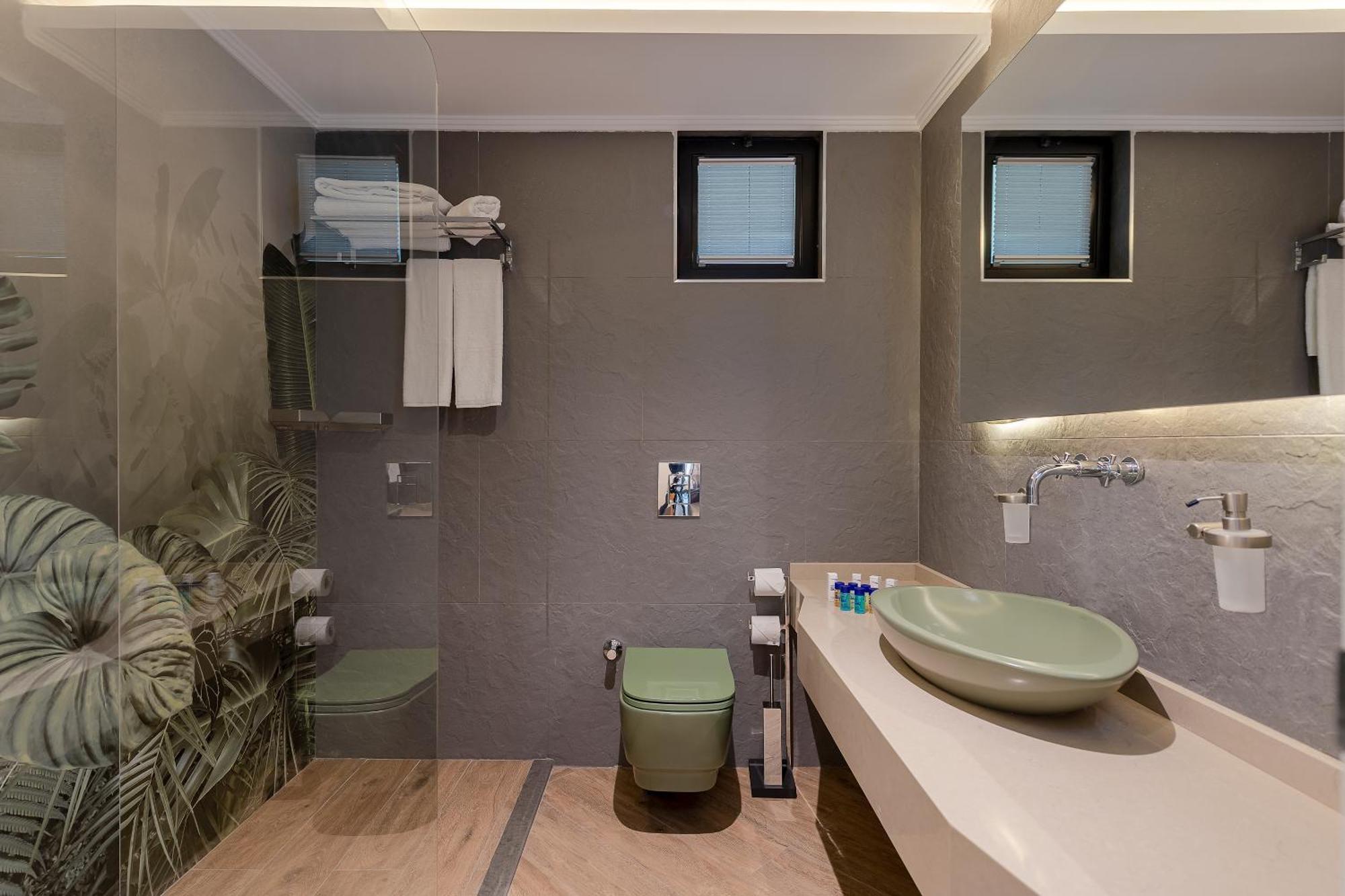 Sealife Royal Aparthotel Анталия Екстериор снимка